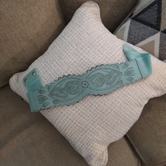 Fashion Belt - Picture 3 of 6